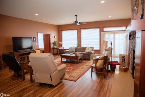 1816 Obrien Avenue Clarion IA 50525