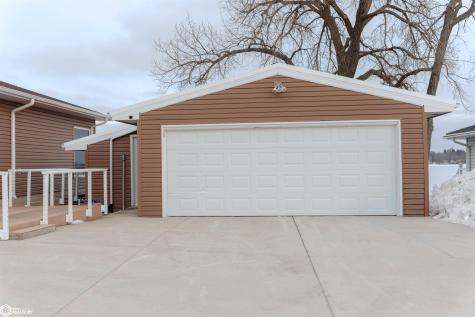 1816 Obrien Avenue Clarion IA 50525