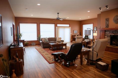 1816 Obrien Avenue Clarion IA 50525