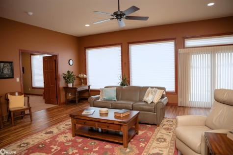 1816 Obrien Avenue Clarion IA 50525