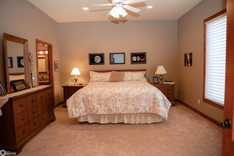 1816 Obrien Avenue Clarion IA 50525