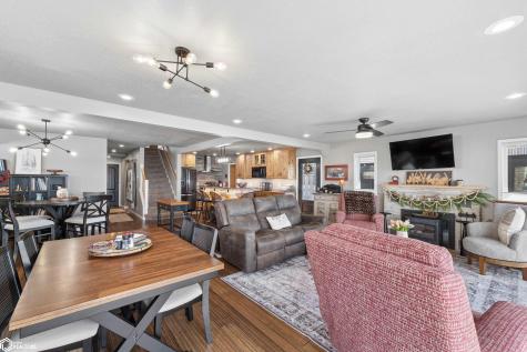 2207 N Shore Drive Clear Lake IA 50428