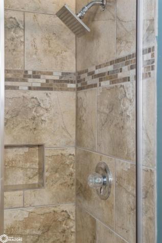 2207 N Shore Drive Clear Lake IA 50428