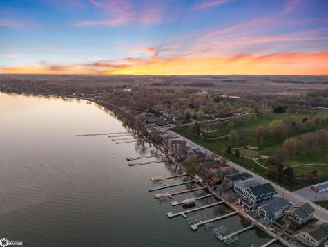 2207 N Shore Drive Clear Lake IA 50428