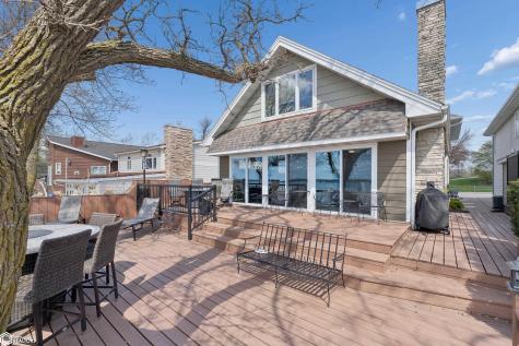 2207 N Shore Drive Clear Lake IA 50428