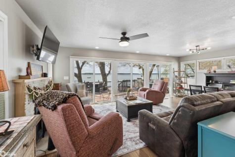2207 N Shore Drive Clear Lake IA 50428