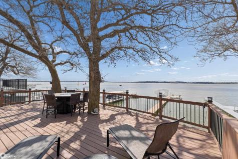 2207 N Shore Drive Clear Lake IA 50428