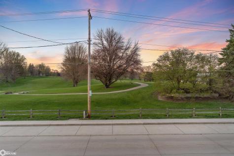 2207 N Shore Drive Clear Lake IA 50428