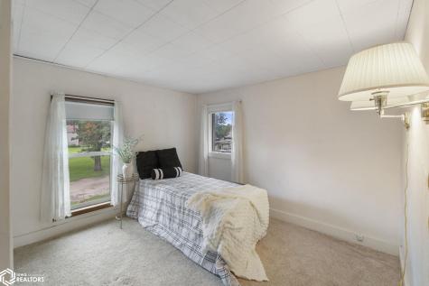 1361 215th Street Rockford IA 50468