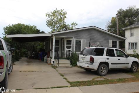 1044 Bush Avenue Garner IA 50438