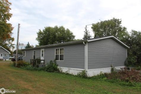 1044 Bush Avenue Garner IA 50438