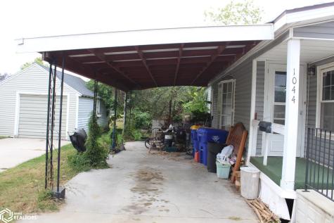 1044 Bush Avenue Garner IA 50438