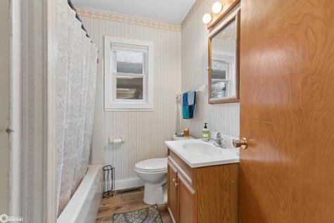 725 N Shore Drive Clear Lake IA 50428