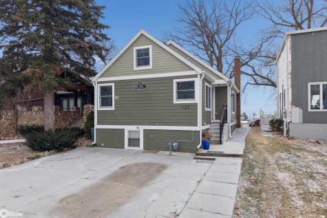 725 N Shore Drive Clear Lake IA 50428