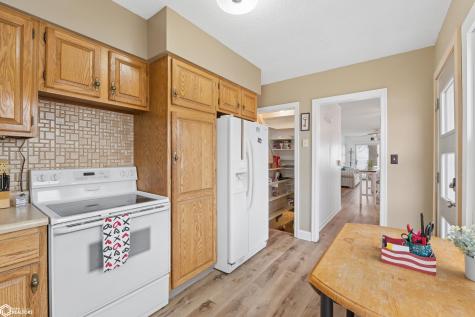 725 N Shore Drive Clear Lake IA 50428