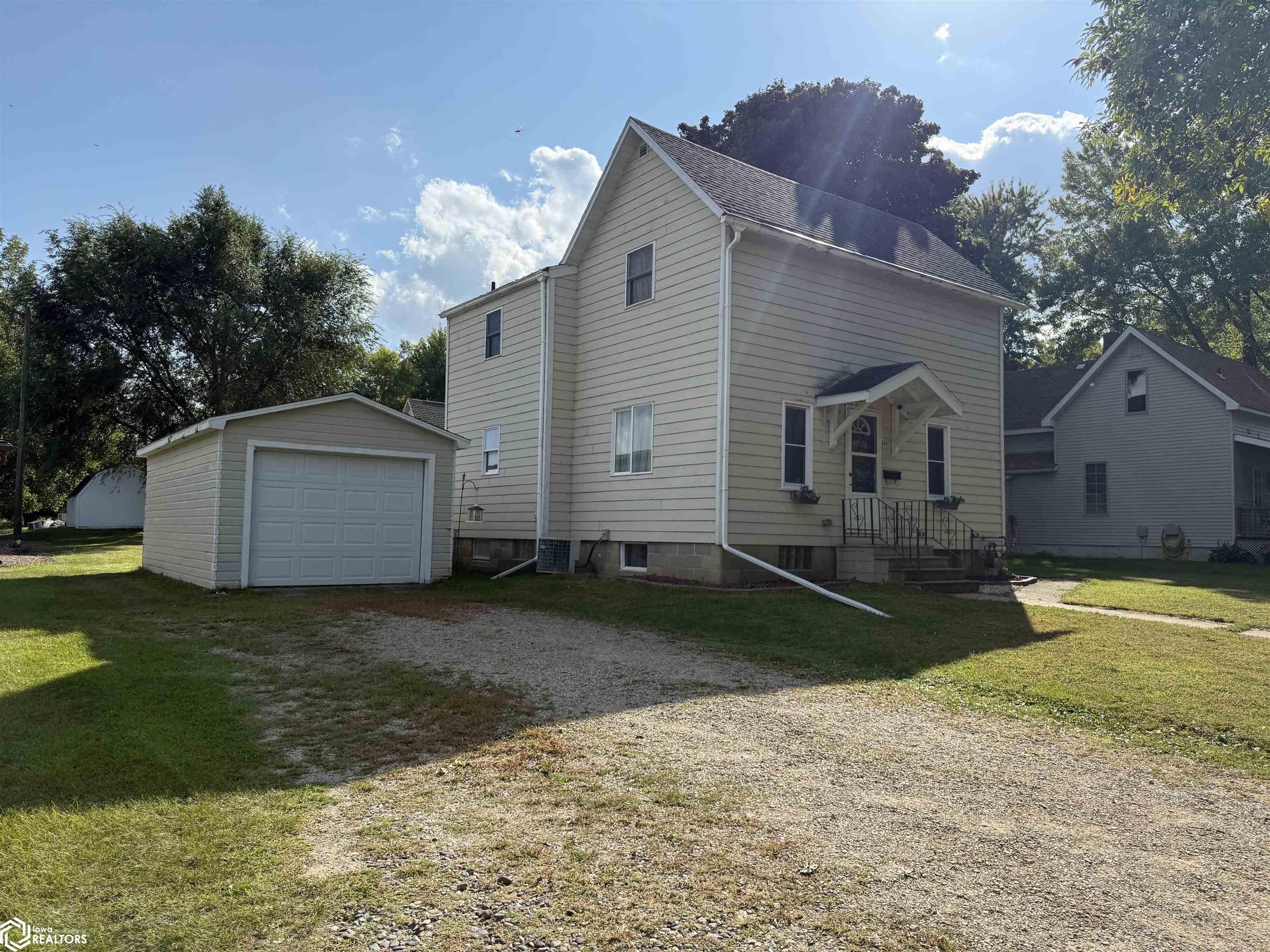 504 E Main Street Lake Mills IA 50450