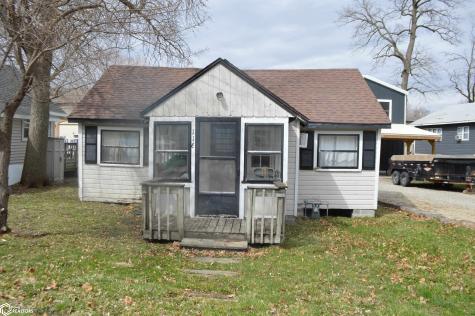 4632 Wesley Drive Clear Lake IA 50428