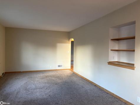 216 4th Street NE Buffalo Center IA 50424