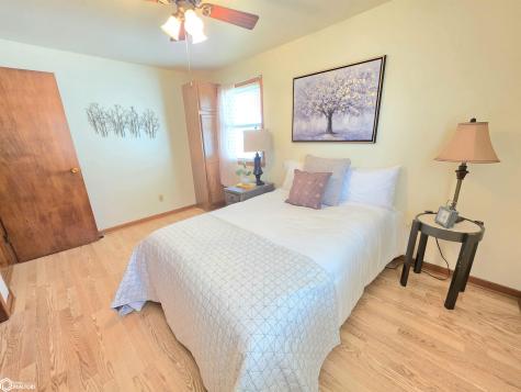 1148 1st Street SE Mason City IA 50401