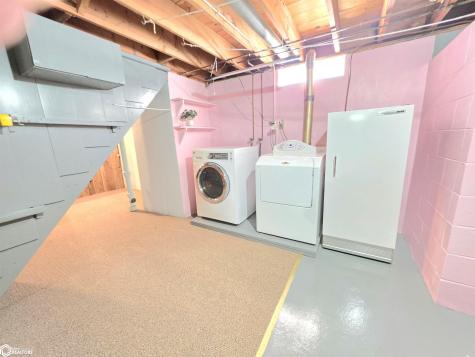 1148 1st Street SE Mason City IA 50401