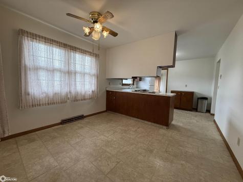94 N 12th Street Northwood IA 50459