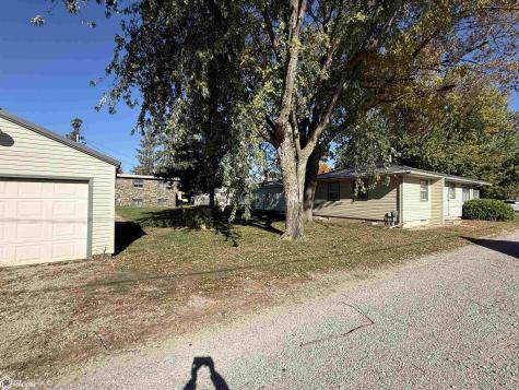 94 N 12th Street Northwood IA 50459