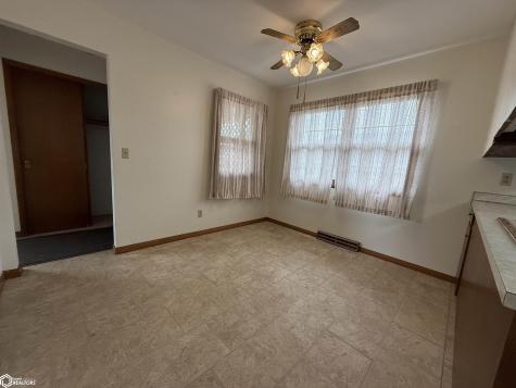 94 N 12th Street Northwood IA 50459