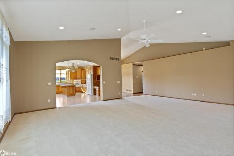 322 Nature Court Northwood IA 50459