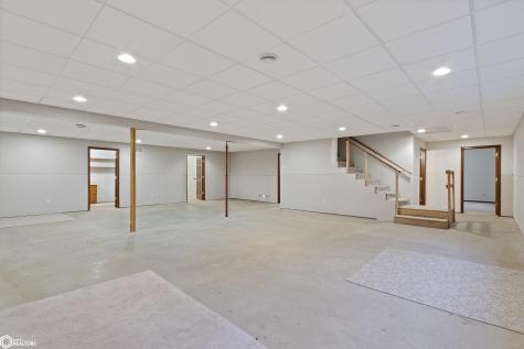 322 Nature Court Northwood IA 50459