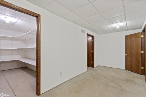 322 Nature Court Northwood IA 50459