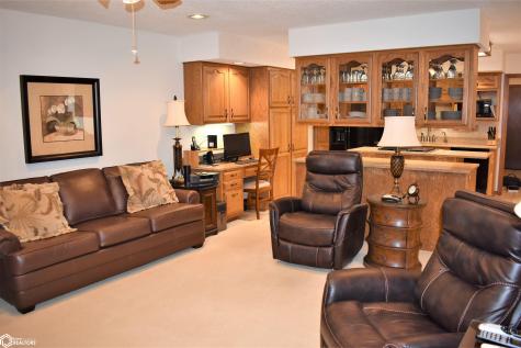 2113 Briardale Drive Iowa Falls IA 50126