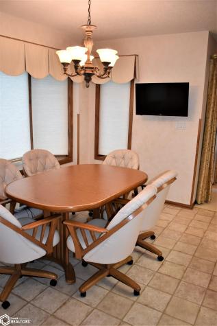 2113 Briardale Drive Iowa Falls IA 50126