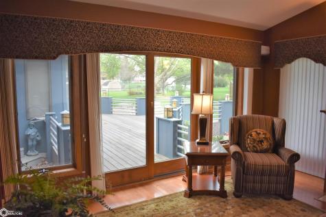 2113 Briardale Drive Iowa Falls IA 50126