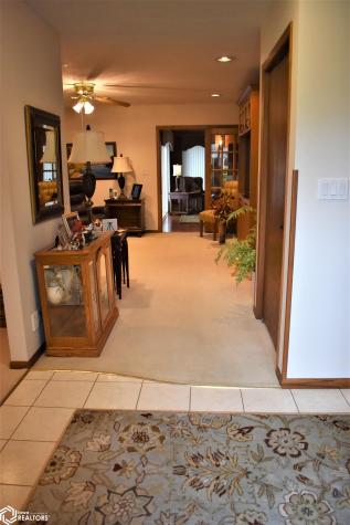2113 Briardale Drive Iowa Falls IA 50126
