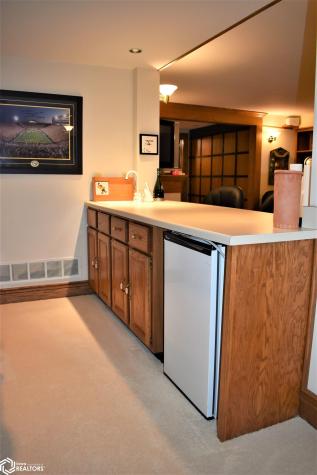 2113 Briardale Drive Iowa Falls IA 50126