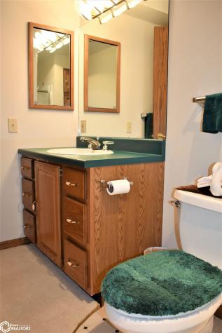 2113 Briardale Drive Iowa Falls IA 50126