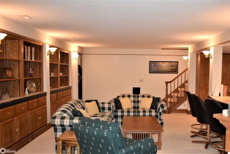 2113 Briardale Drive Iowa Falls IA 50126
