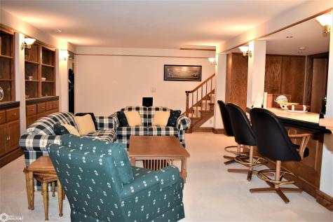 2113 Briardale Drive Iowa Falls IA 50126