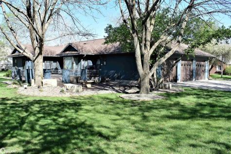 2113 Briardale Drive Iowa Falls IA 50126