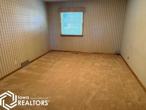 120 S Roan Street Algona IA 50511