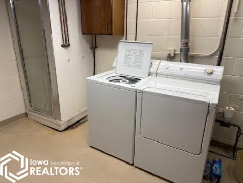 120 S Roan Street Algona IA 50511