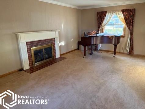 120 S Roan Street Algona IA 50511