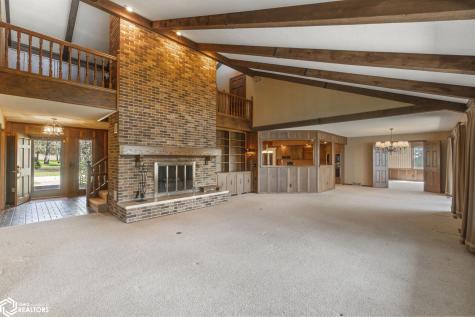 11642 Indigo Avenue Clear Lake IA 50428