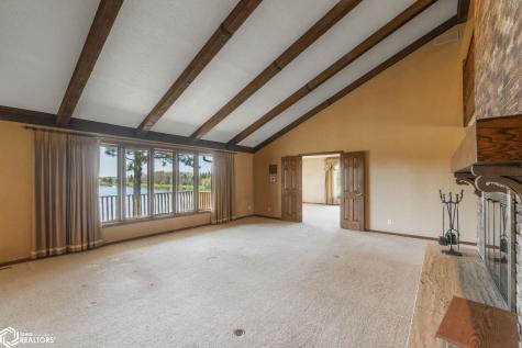 11642 Indigo Avenue Clear Lake IA 50428