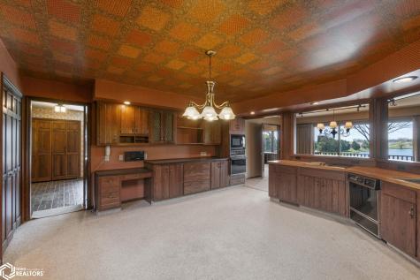 11642 Indigo Avenue Clear Lake IA 50428