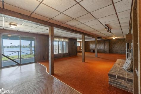 11642 Indigo Avenue Clear Lake IA 50428
