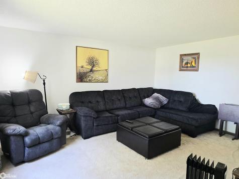 2290 Rake Avenue Garner IA 50438