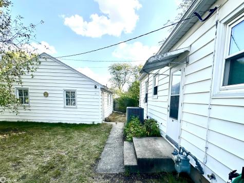 306 School Street Iowa Falls IA 50126