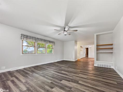 1316 Siloam Avenue Iowa Falls IA 50126