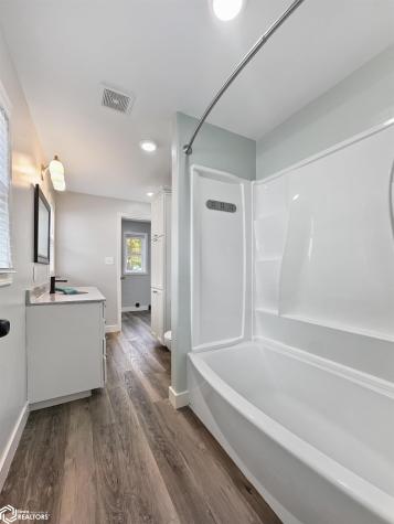 1316 Siloam Avenue Iowa Falls IA 50126